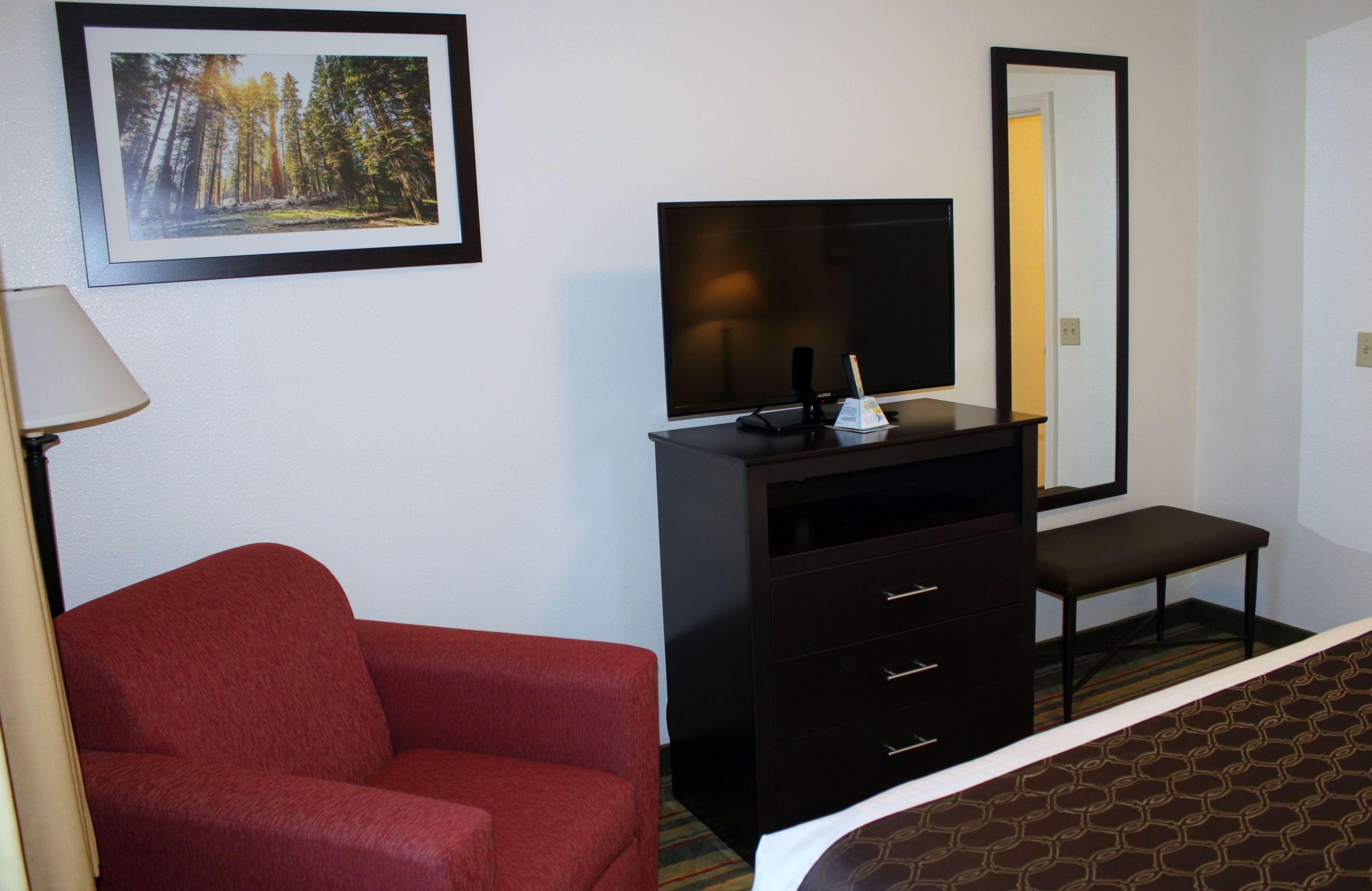 Best Western Plus Moose Jaw Bagian luar foto