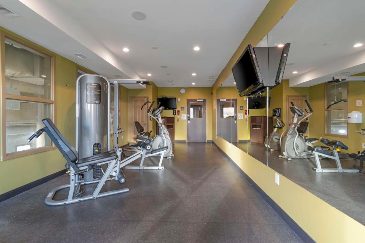 Best Western Plus Moose Jaw Bagian luar foto
